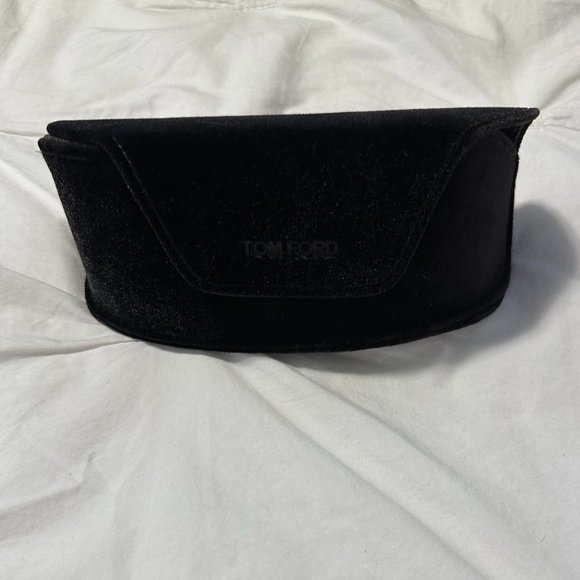 New Tom Ford | Oversized Black Velvet Sunglass Case - Picture 1 of 2